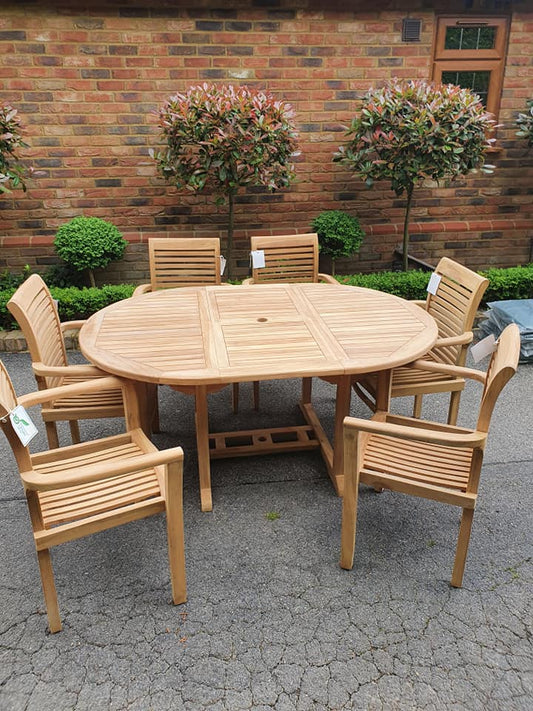 Windsor 4–6 seater teak garden dining set with extending table on a patio